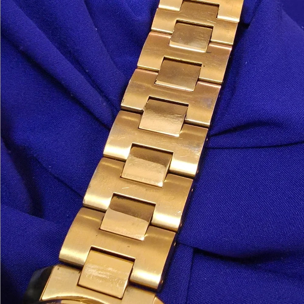 Movado Bold Gold Tone Swiss Made Mens Watch